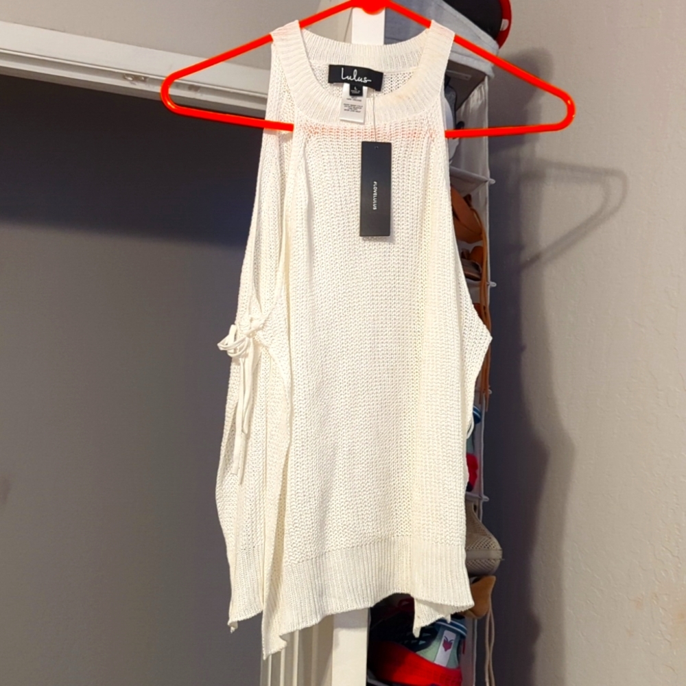White tank